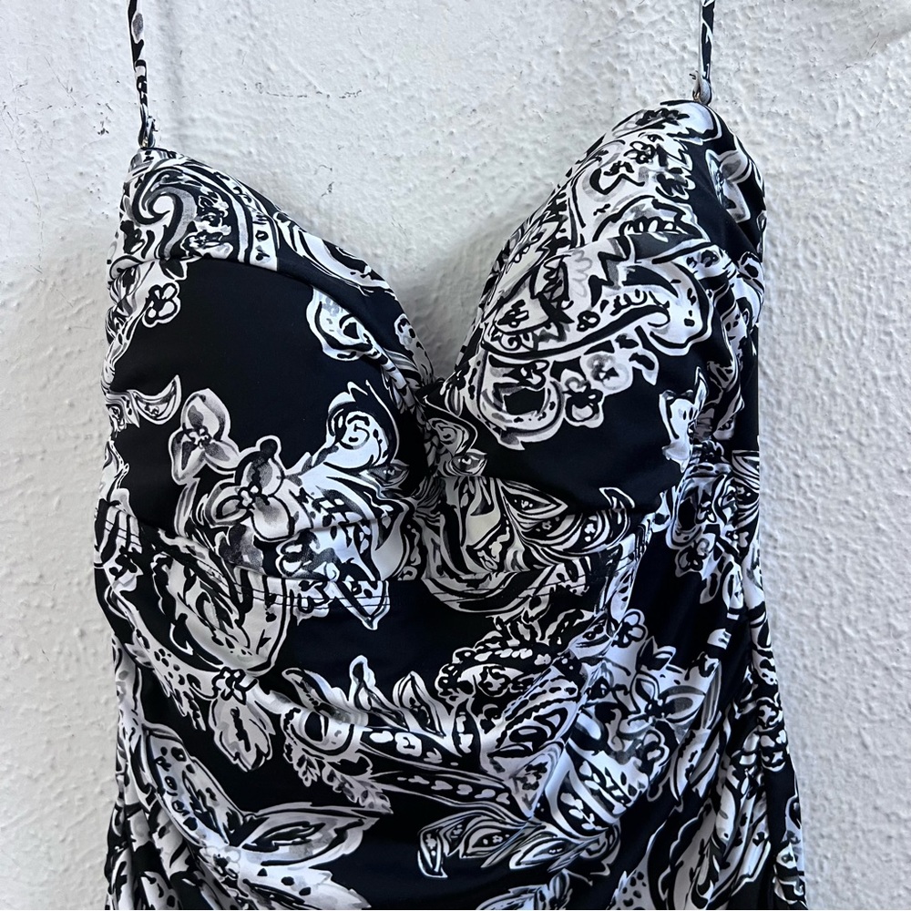 Ralph Lauren black white floral sweetheart swimsuit, size 12 - Picture 2 of 9